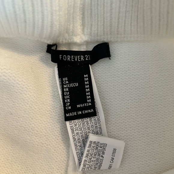 Forever 21 Knit Pants Set Lounge -Off White
Top -S Pants-M New no tags - Picture 6 of 6